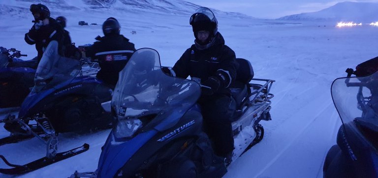 Svalbard Snowmobile Jørgen